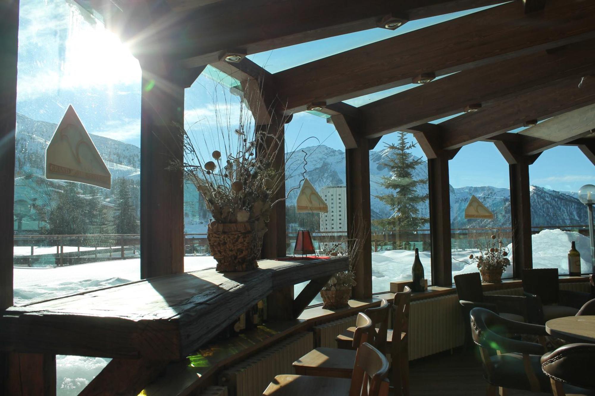 Grand Hotel Sestriere Exterior photo
